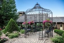 rose arches and garden gazebos